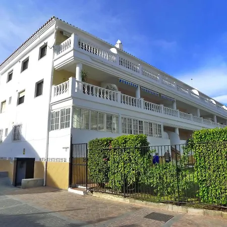 Apartment Carabeo 99 - Sleeps 4 Nerja